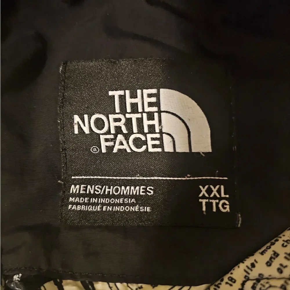 THE NORTH FACE Novelty Nuptse Cataloque Collage Newspaper Print‎ Jacket - XXL